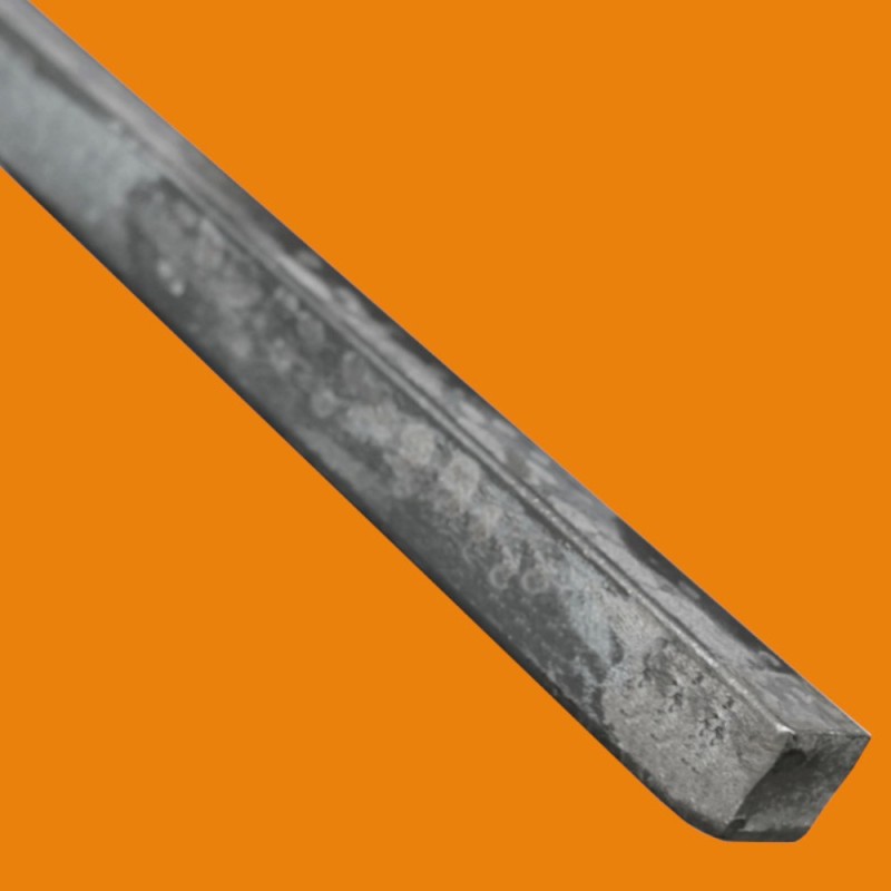 Profilé carré laminé en acier S235 - 1 à 3 mètres Profilé carré laminé en acier S235 - 1 à 3 mètres